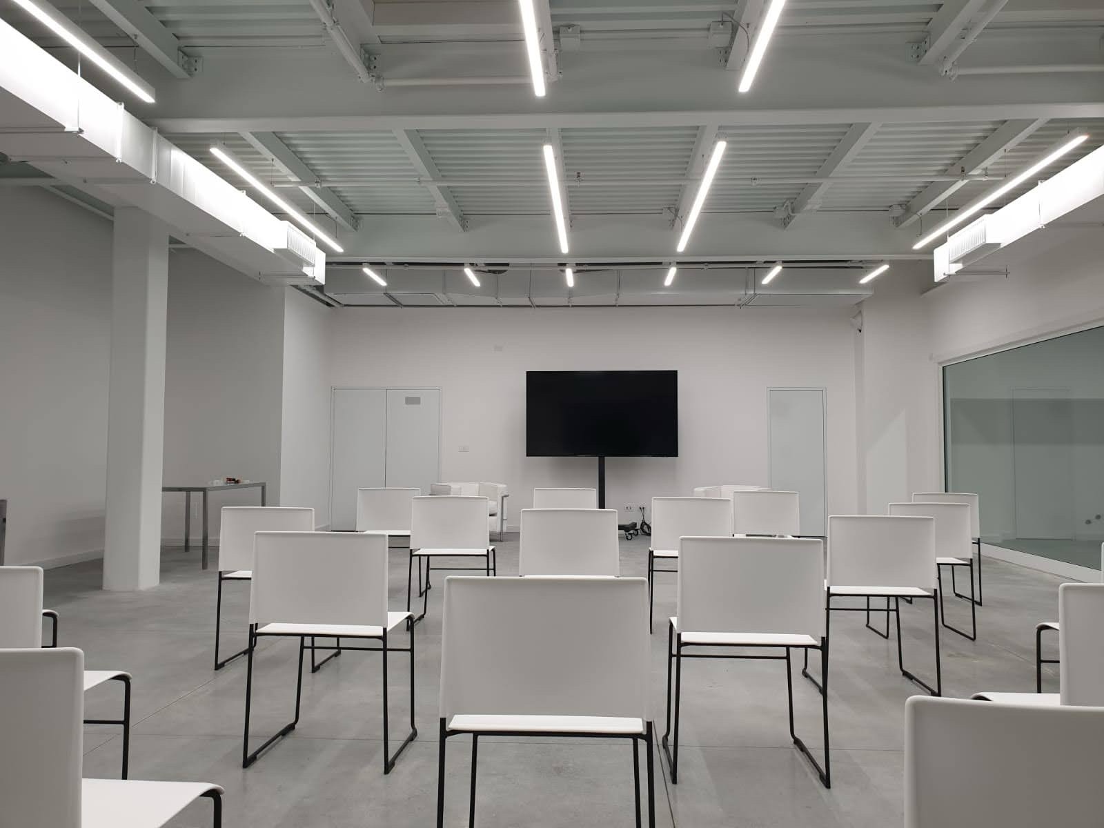 Progettazione Superstudio Maxi Milano Famagosta